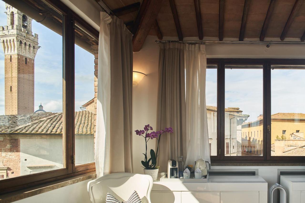 B&B Le Logge Luxury Rooms Siena Exterior foto