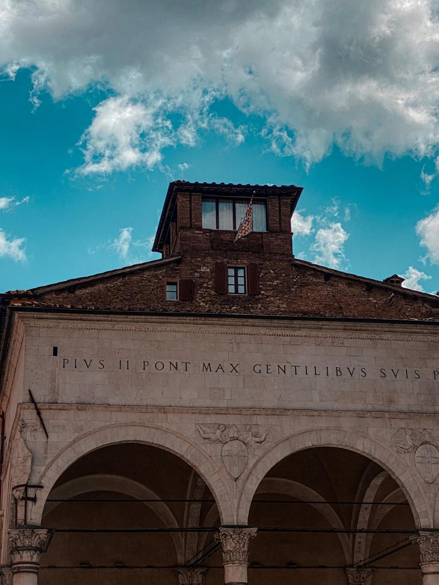 B&B Le Logge Luxury Rooms Siena Exterior foto